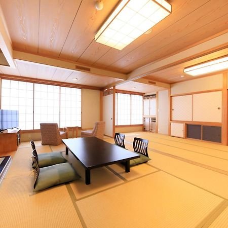 Ryokan Biyunoyado Яманучи Екстериор снимка