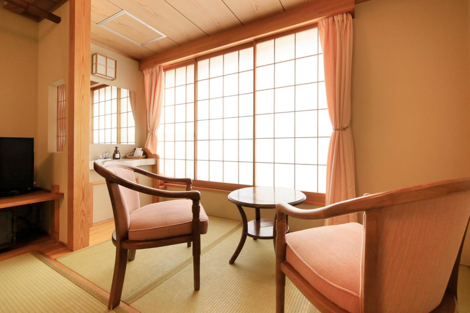 Ryokan Biyunoyado Яманучи Екстериор снимка