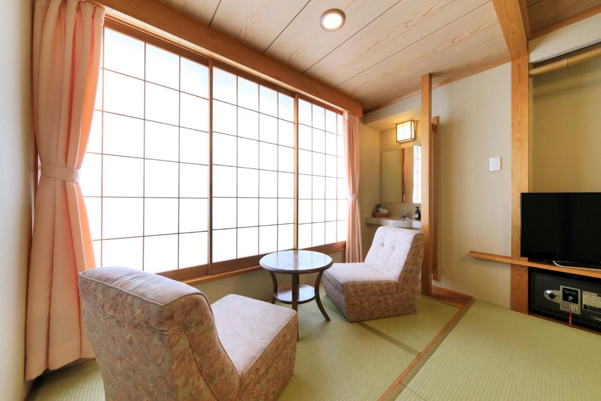 Ryokan Biyunoyado Яманучи Екстериор снимка