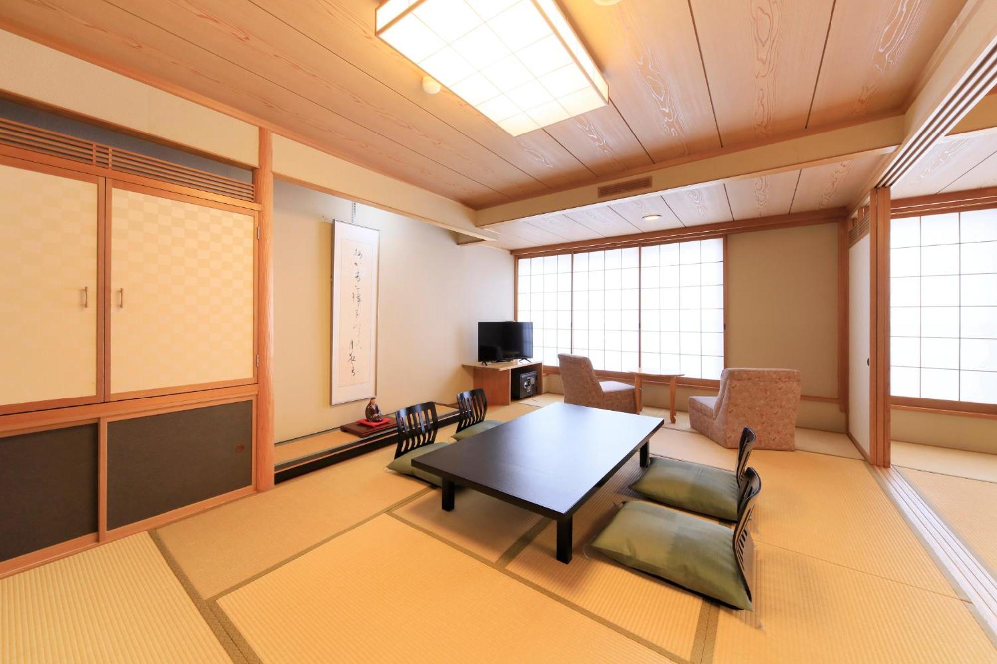 Ryokan Biyunoyado Яманучи Екстериор снимка