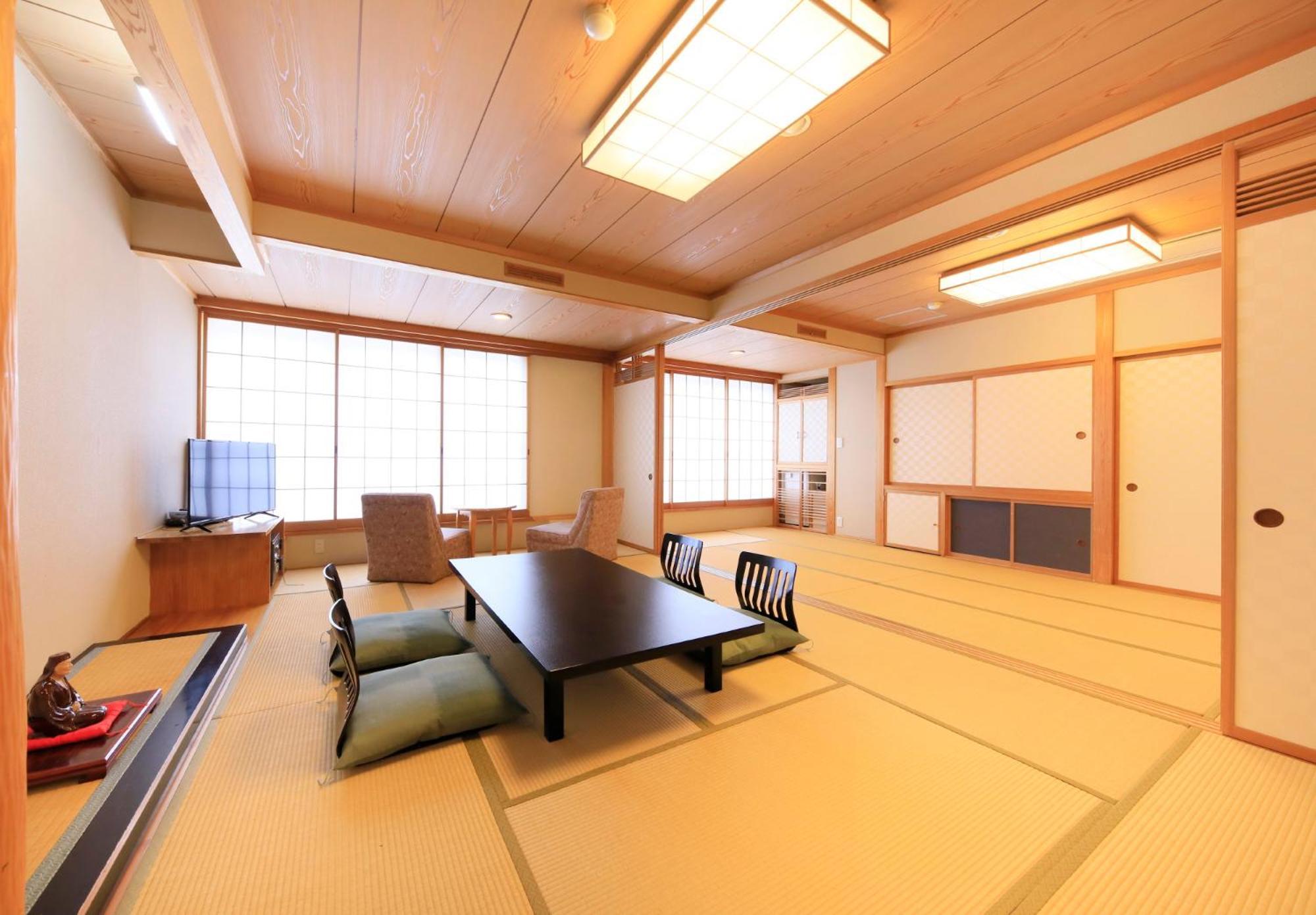 Ryokan Biyunoyado Яманучи Екстериор снимка
